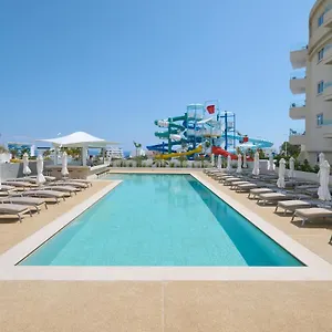 מלון Sunrise Oasis & Waterpark