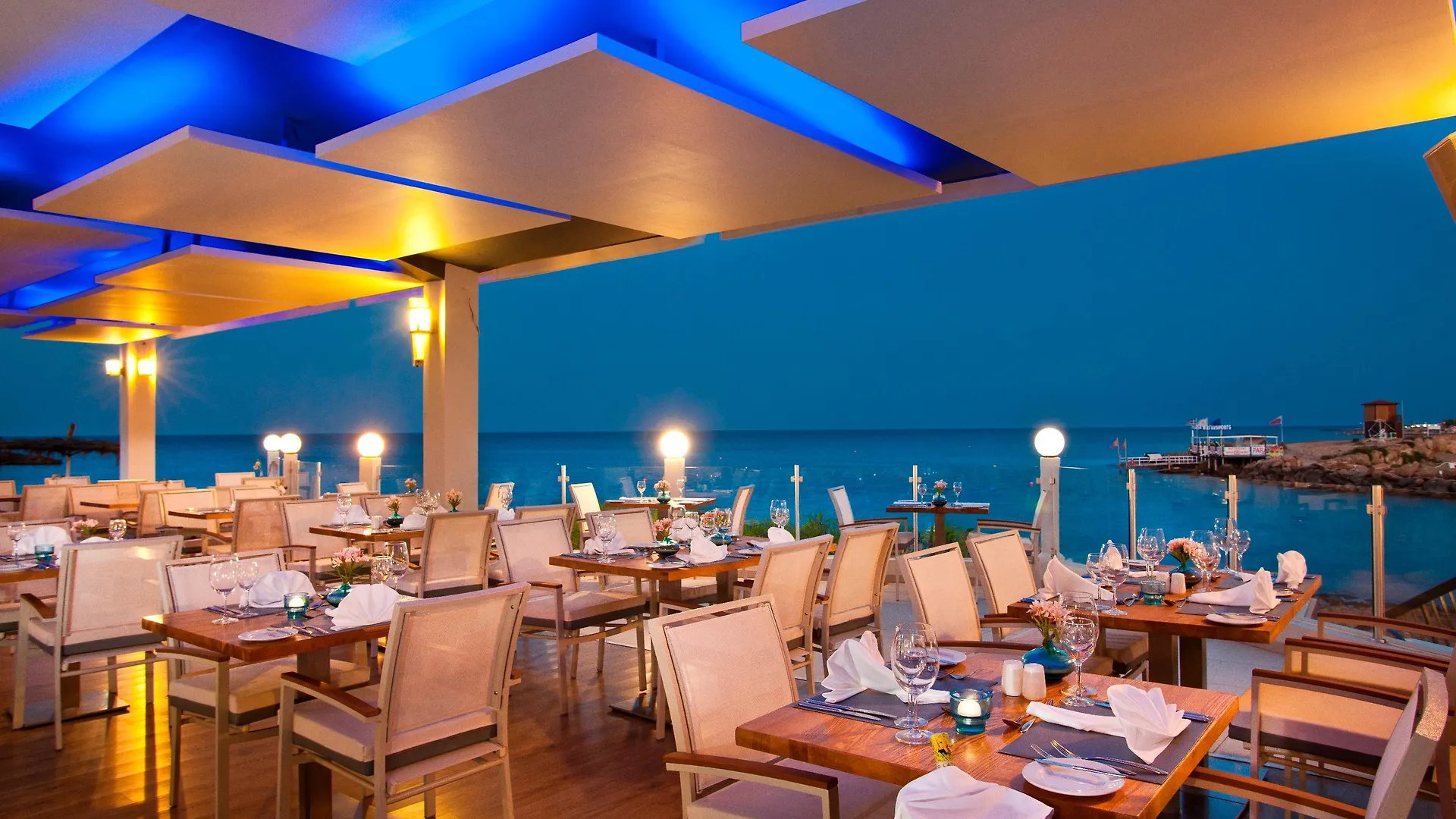 ****  Pernera Beach Hotel Protaras Cyprus